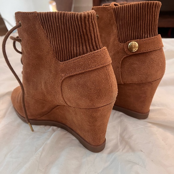 Michael Kors brown suede ankle boots - Picture 5 of 6